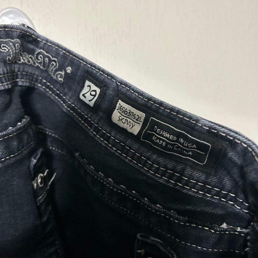 Size 29 Miss Me jeans